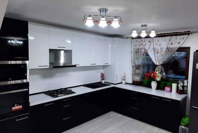 Casă cu 4 camere în Exterior Vest - 6