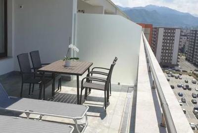 Apartament 2 camere, decomandat - zona Tractorul, complex Isaran - 6