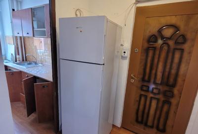 Apartament cu 2 camere semidecomandat în Florilor - 2