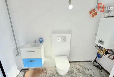 Casă cu 4 camere cu Canalizare în Moșnița Veche