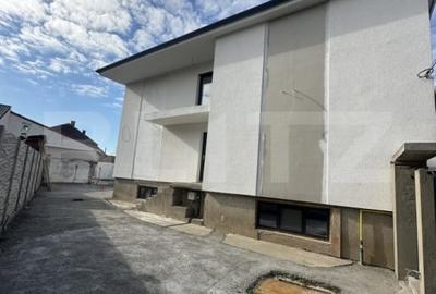 Casa 9 camere, 330 mp, 400 mp teren, zona Semicentrala - 17