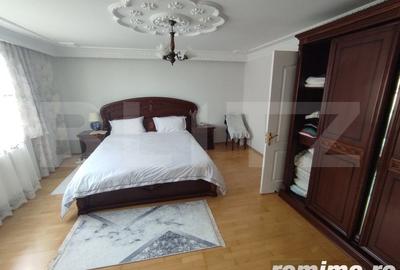 Casă cu 6 camere cu Teren 2000 Mp în Rădăuți - 13