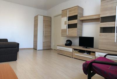 Apartament cu 2 camere, mobilat în Domenii