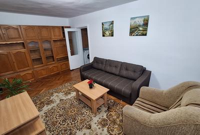 Apartament cu 3 camere semidecomandat în Micro 16 - 6