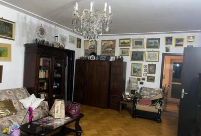 Apartament cu 4 camere semidecomandat în Universitate - 2