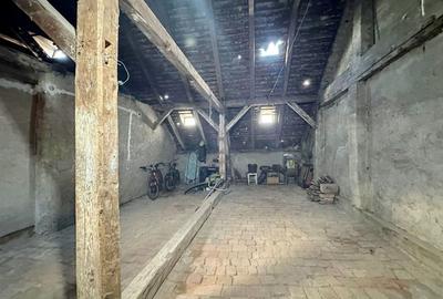 Apartament cu 3 dormitoare și curte, la 3 minute de Piața Sfatului - 11