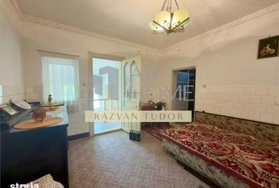 Casă cu 4 camere cu Teren 1681 Mp în Boldești - 16