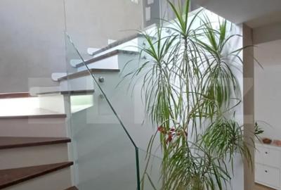 Casă cu 4 camere cu Teren 1400 Mp în Mihai Viteazu - 1