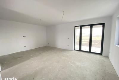 Casă cu 4 camere cu Teren 335 Mp în Ronaț - 16