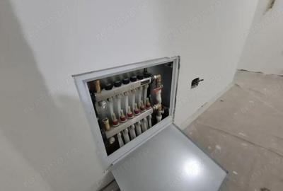 Apartament cu 3 camere semidecomandat în P-ța Universității - 12