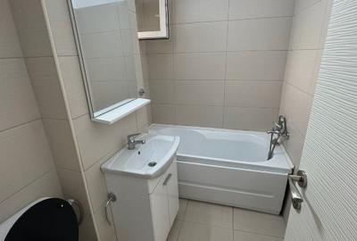 Apartament cu 2 camere semidecomandat, mobilat în P-ța Victoriei - 8