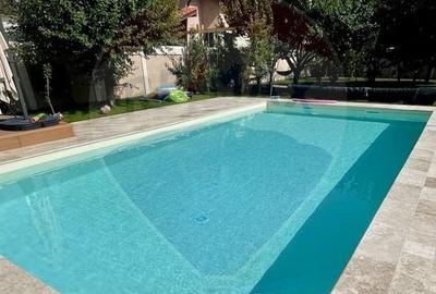 Casă cu 6 camere cu Teren 1325 Mp în Central - 39