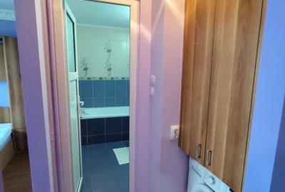Apartament cu 4 camere semidecomandat în Runcu - 6