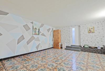 Casă cu 4 camere cu Teren 656 Mp în Central - 7