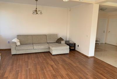 Casă cu 5 camere cu Teren 450 Mp în Central - 1