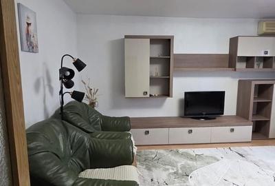 Apartament cu 3 camere decomandat, mobilat în 13 Septembrie - 2