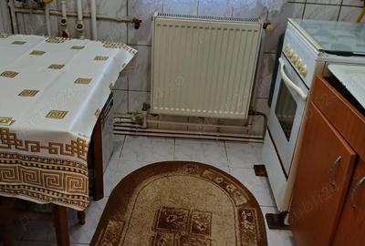 Apartament cu 2 camere semidecomandat în 1 Mai