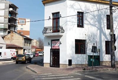 Spațiu comercial, de 300 mp, în Unirii - 1