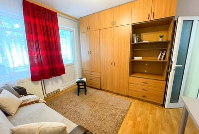 Apartament cu 2 camere semidecomandat în Podu Roș - 2