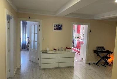 Casă cu 4 camere în Moșnița Veche - 2