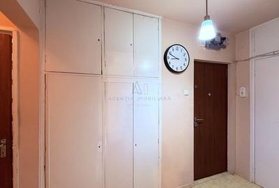 3 Camere | 9 min Metrou Titan - 11