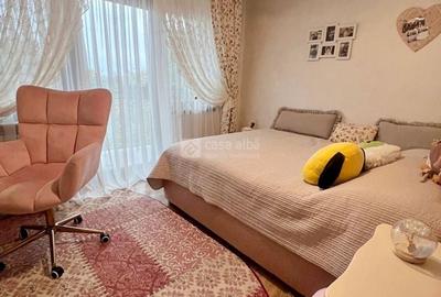 Eleganta & confortul se intalnesc aici! Proprietate superba de vanzare - 13