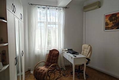 Apartament cu 3 camere decomandat în Gara de Nord - 1