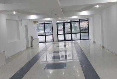 Spatiu comercial - vis a vis de Hilton - 1