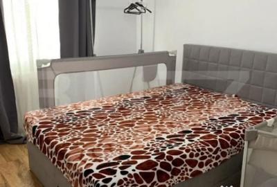 Apartament cu 3 camere decomandat în Teiu - 4