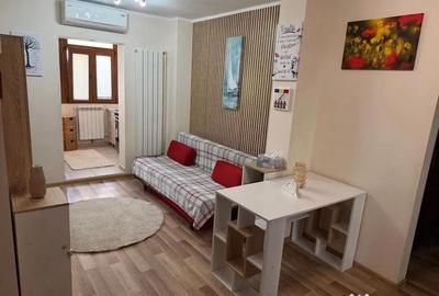 Apartament cu 2 camere decomandat în Central - 2