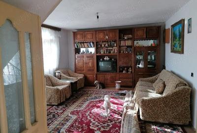 Casă cu 6 camere în Diculești - 7