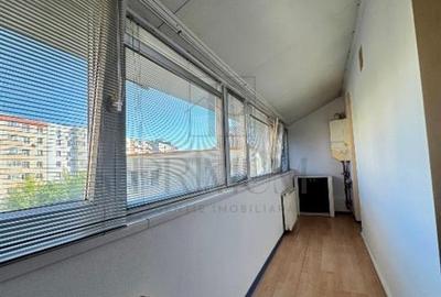 Apartament cu 2 camere semidecomandat, mobilat în Circumvalațiunii - 9
