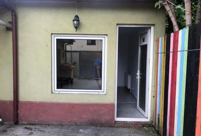 Casa 2 camere cartier 23 August - 1