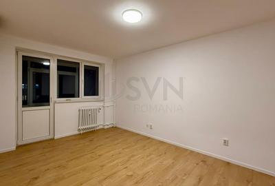 Apartament cu 3 camere decomandat în Lacul Tei