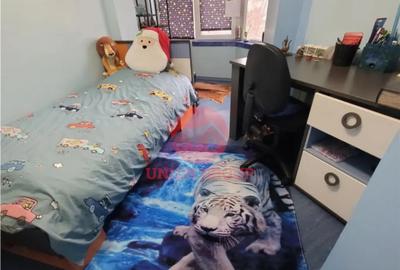 Apartament cu 4 camere decomandat, mobilat în Trocadero - 3