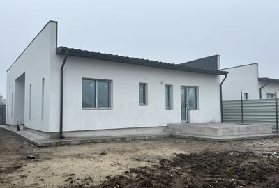 Casă individuală cu 4 camere cu Teren 410 Mp în Berceni - 8