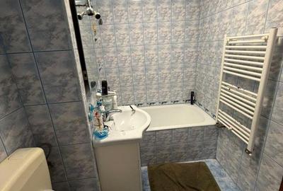 Apartament cu 2 camere decomandat în Vlădeasa - 1