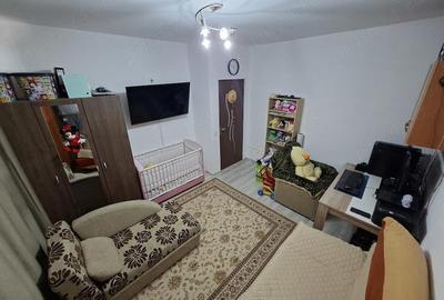 Garsonieră decomandată în Apărătorii Patriei - 9