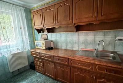 Apartament 4 camere, 70 mp, etaj 1, zona Hurmuzachi ,Radauti - 4