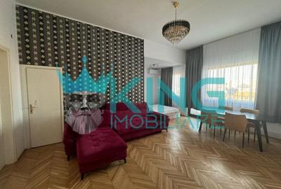 Apartament cu 3 camere decomandat în Calea Victoriei