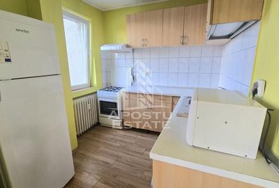 Apartament cu 4 camere si 2 bai, bloc cu lift, zona Circumvalatiunii - 2