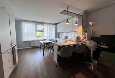 Apartament cu 2 camere semidecomandat, mobilat în Iris