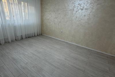 2 Camere Decomandat Zona Tomis 3 Renovat Gaze - 9