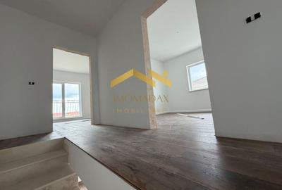 Duplex cu 4 camere cu Canalizare în Bucovăț (Remetea Mare) - 8