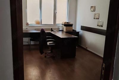 Apartament cu 4 camere semidecomandat în Central - 5