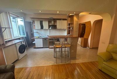 Apartament cu 4 camere semidecomandat în Circumvalațiunii - 6