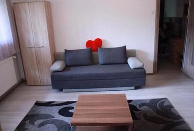Apartament cu 2 camere semidecomandat în Astra - 2
