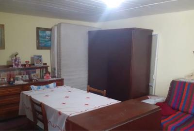 Casă cu 2 camere în Pietroasele - 7