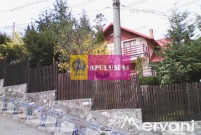 Vila de vanzare in Busteni - Zona Centrala - 29