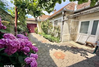 Casă cu 4 camere cu Teren 252 Mp în Central - 2